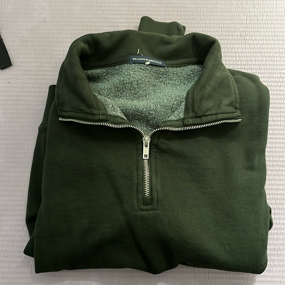BRANDY MELVILLE MISSY QUARTER ZIP FOREST GREEN NWOT size s/m